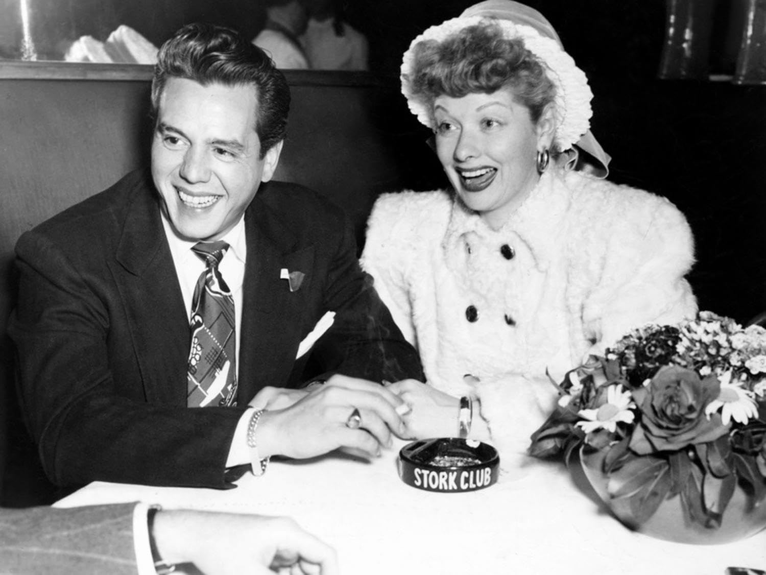 Amazon.com: ART.COM Wall Photo Desi Arnaz and Lucille Ball at the